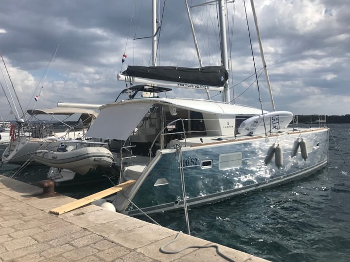  Catamaran Lagoon 400 S2 (2018) voor Charter - Sukosan | #402 - 52