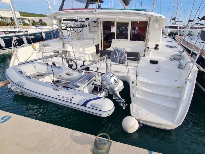  Catamaran Lagoon 400 S2 (2018) voor Charter - Sukosan | #402 - 128