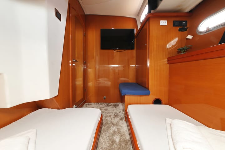 Motorboot Beneteau Antares 13.80 (2024) für Charter - Sukošan | #407 - 139