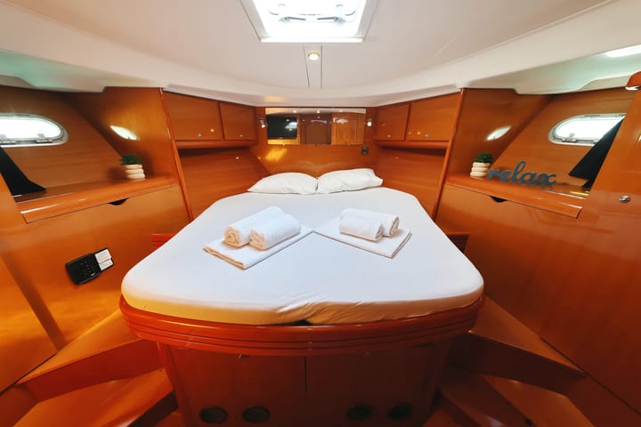 Motorboot Beneteau Antares 13.80 (2024) für Charter - Sukošan | #407 - 135