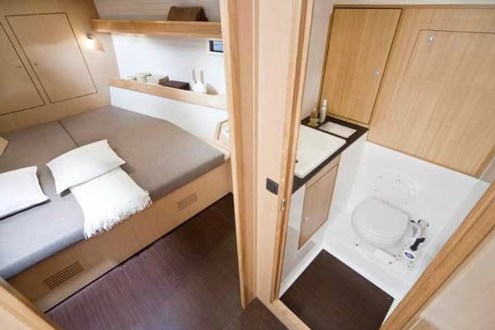 Sailboat Bavaria  45 Cruiser (2010) for Charter - Kos | #4084 - 8