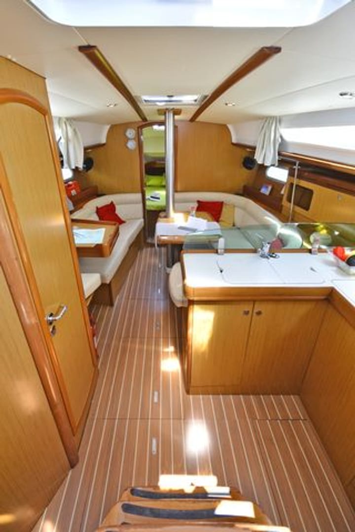 Jeanneau Sun Odyssey 36i Kiralık Yelkenli (2010) - Atina | #4157 - 15