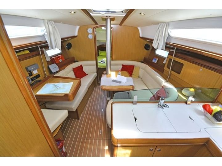 Jeanneau Sun Odyssey 36i Kiralık Yelkenli (2010) - Atina | #4157 - 2