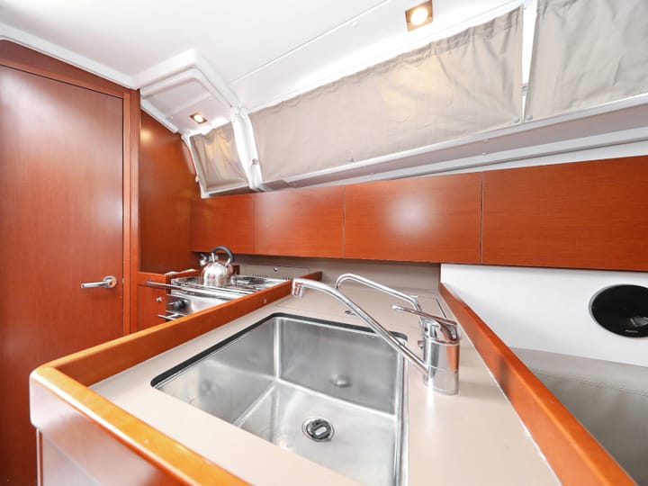 Segelboot Beneteau Oceanis 35.1 (2018) für Charter - Sukošan | #416 - 39