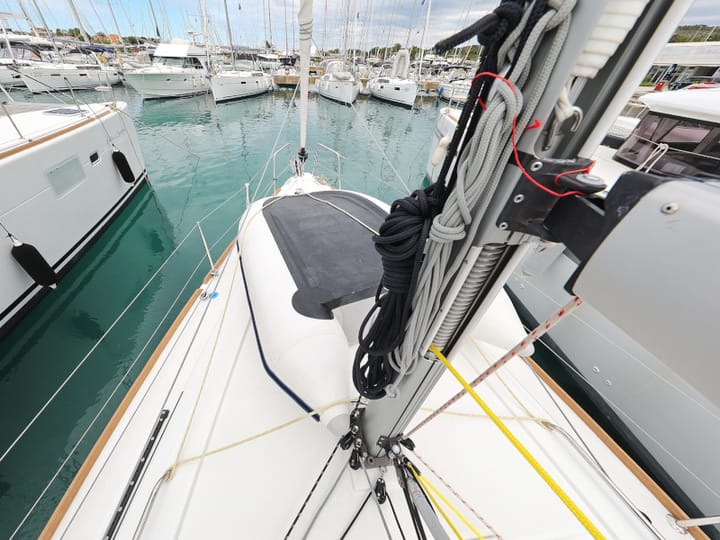 Segelboot Beneteau Oceanis 35.1 (2018) für Charter - Sukošan | #416 - 35