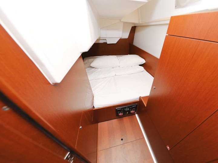 Segelboot Beneteau Oceanis 35.1 (2018) für Charter - Sukošan | #416 - 41