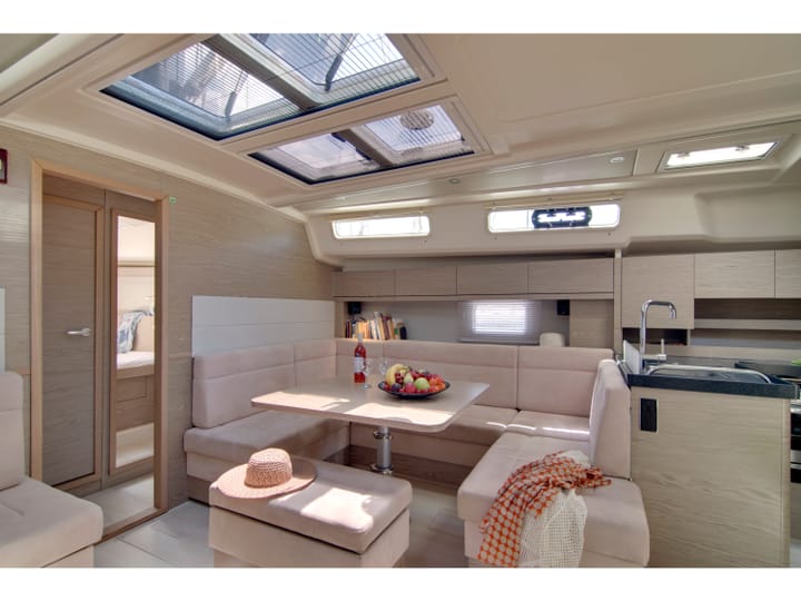  Barca a vela Hanse  458 (2019) per Noleggio, overcloccabile Lefkada | #4190 - 2