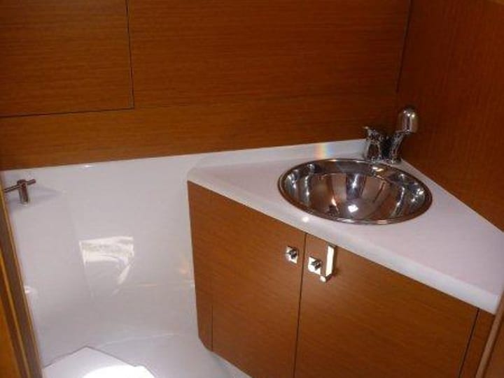  Barca a vela Jeanneau 53 (2012) per Noleggio, overcloccabile Sukošan | #424 - 8