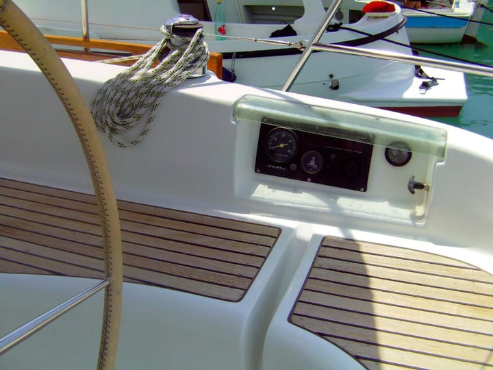 Voilier Beneteau Oceanis 331 Clipper (2004) pour Charter - Trogir | #4256 - 9