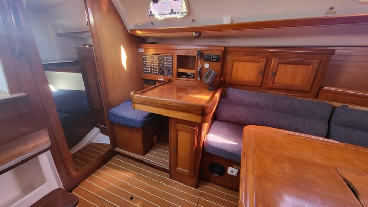 Sailboat Dufour 36 Classic (2006) for Charter - Trogir | #4266 - 11