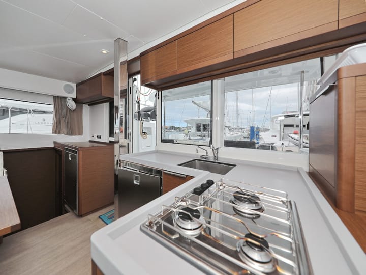 Fait sur mesure Catamaran (2019) for Charter - Sukošan | #430 - 71