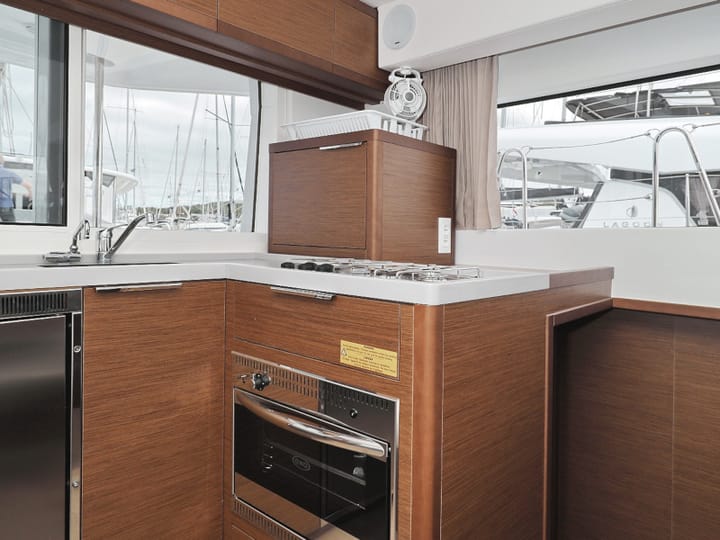 Fait sur mesure Catamaran (2019) for Charter - Sukošan | #430 - 53