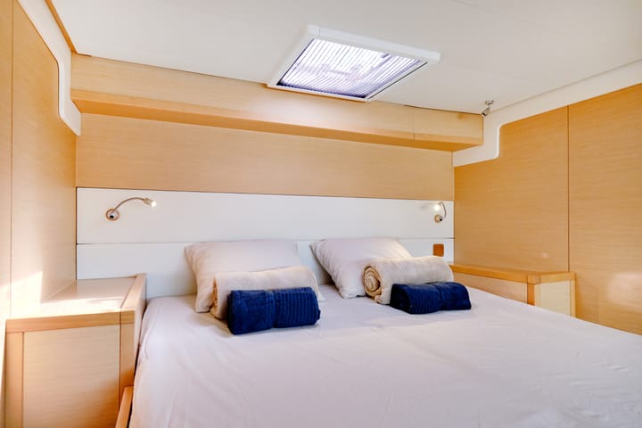  Catamaran Lagoon 52 Fly (2015) voor Charter - Ibiza | #4326 - 69