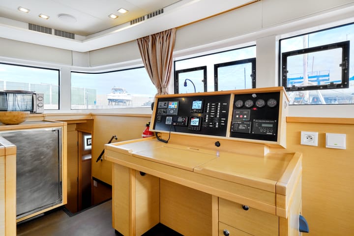  Catamaran Lagoon 52 Fly (2015) voor Charter - Ibiza | #4326 - 68