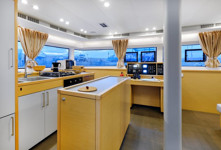  Catamaran Lagoon 52 Fly (2015) voor Charter - Ibiza | #4326 - 47