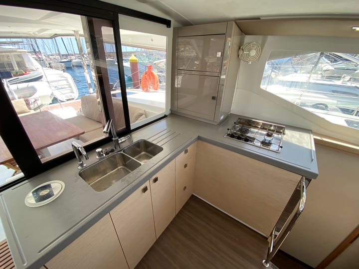 Catamaran Fountaine Pajot Lucia 40 (2018) pour Charter - Ibiza | #4328 - 25
