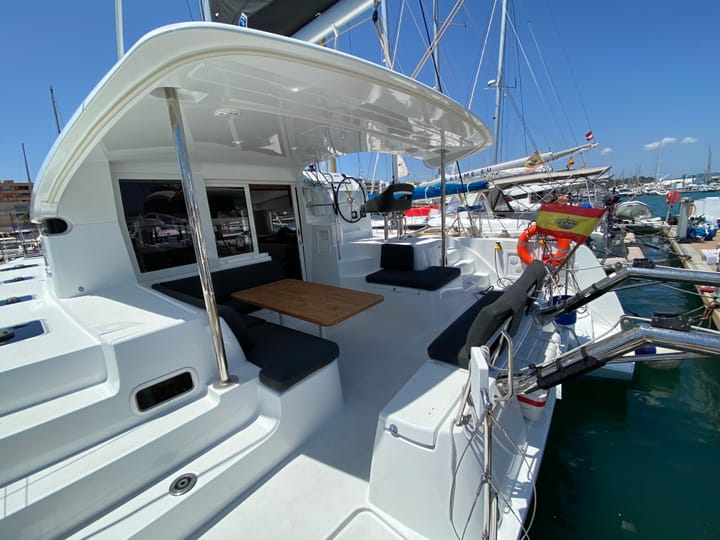 Catamaran Lagoon  40 (2020) for Charter - Ibiza | #4330 - 10