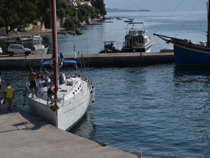 Sailboat Beneteau Cyclades 50.5 (2009) for Charter - Perigiali - Lefkada | #4386 - 6