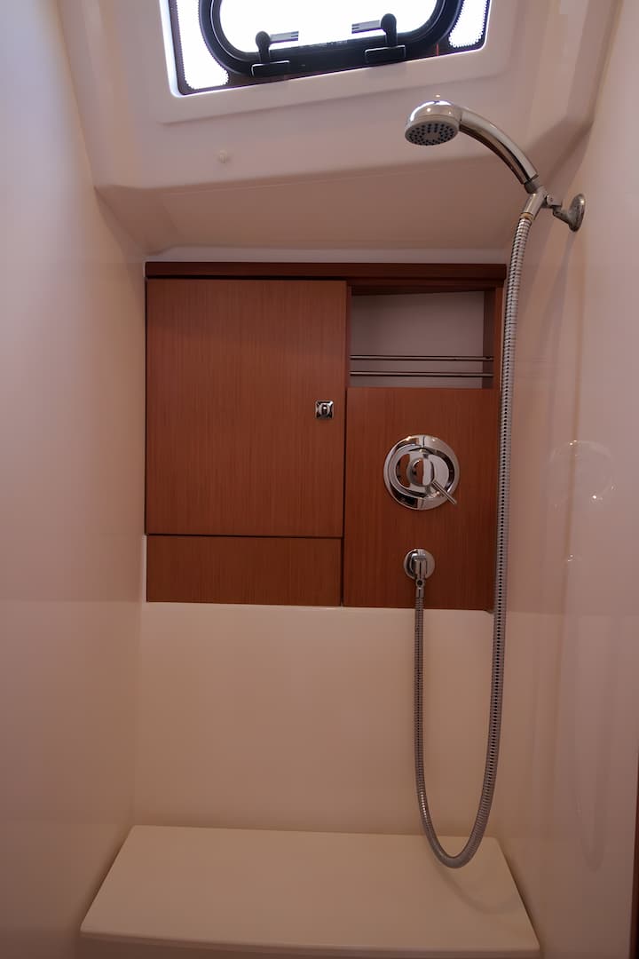  Velero Bavaria 46 Cruiser (2014) para Charter - El Arenal | #4670 - 13