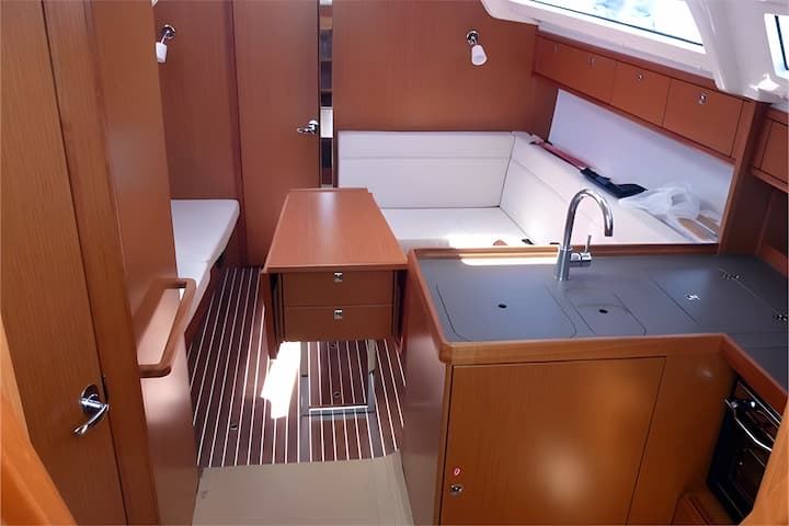 Bavaria  37 Cruiser Kiralık Yelkenli (2015) - El Arenal | #4675 - 5