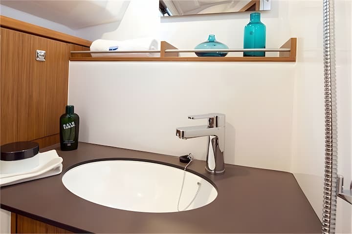 Bavaria  37 Cruiser Kiralık Yelkenli (2015) - El Arenal | #4675 - 9