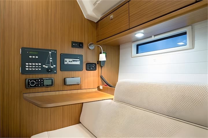 Bavaria  37 Cruiser Kiralık Yelkenli (2015) - El Arenal | #4675 - 7