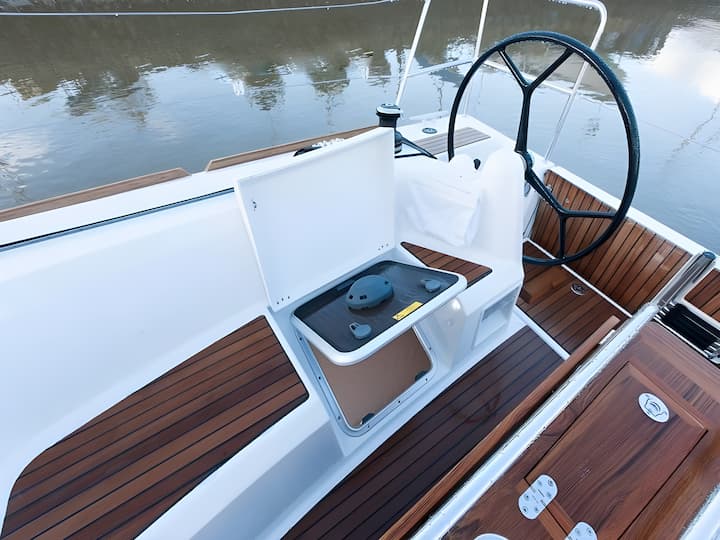 Furnari 10.34 m Per noleggio Barca a vela - #4969 - 8