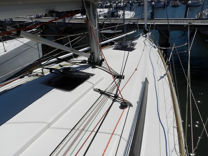 Furnari 10.34 m Per noleggio Barca a vela - #4969 - 3
