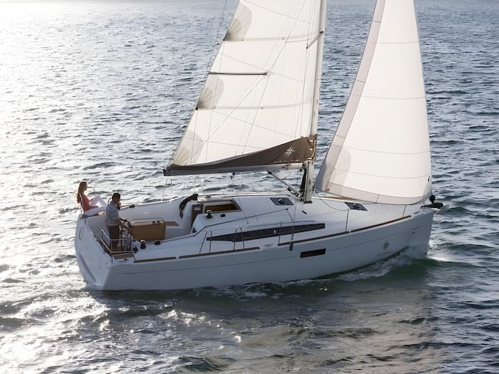 Furnari 10.34 m Per noleggio Barca a vela - #4969 - 6