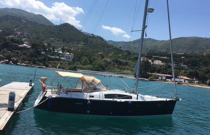 Sailboat Beneteau Oceanis 40 (2022) for Charter - Athens | #5227 - 1