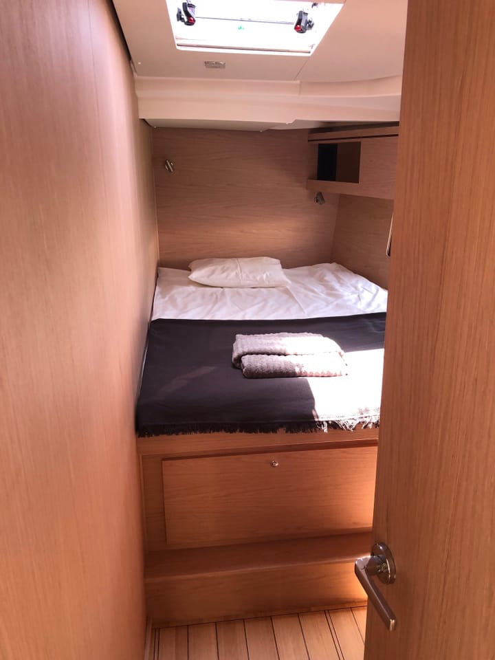 Sailboat Beneteau Oceanis 51.1 (2019) for Charter - Cala D`Or | #5290 - 9