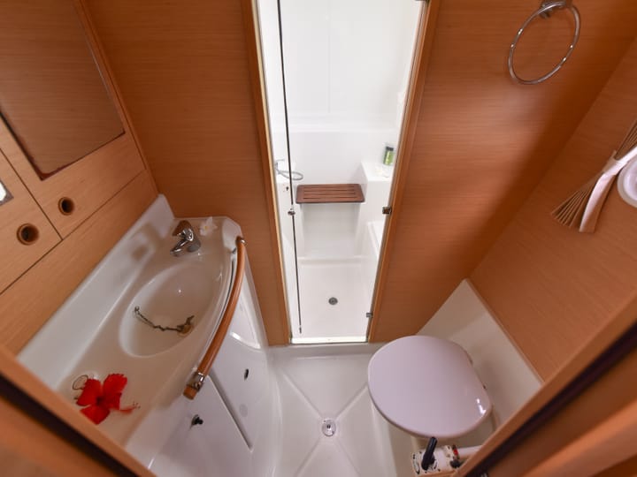 Katamaran Lagoon  380 (2011) für Charter - Mahe, Victoria | #5295 - 36