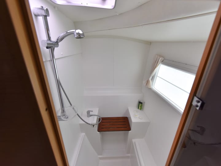 Katamaran Lagoon  380 (2011) für Charter - Mahe, Victoria | #5295 - 6