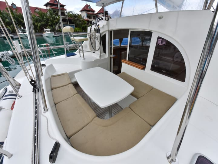 Katamaran Lagoon  380 (2011) für Charter - Mahe, Victoria | #5295 - 15