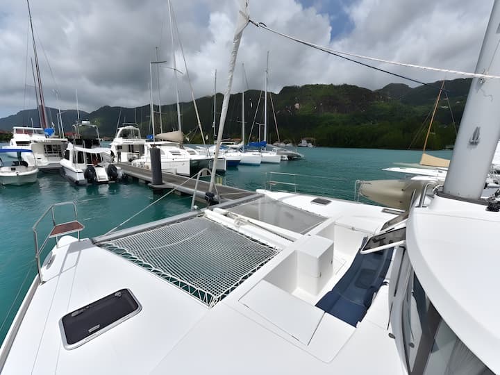  Catamarano Lagoon  440 (2008) per Noleggio, overcloccabile Mahé, Victoria | #5297 - 12