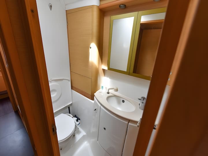  Catamarano Lagoon  440 (2008) per Noleggio, overcloccabile Mahé, Victoria | #5297 - 33