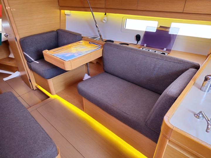 Rogoznica 12.7 m For Charter Voilier - #5338 - 34