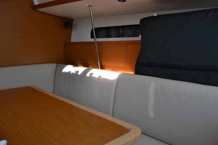 Sailboat Jeanneau Sun Odyssey 439 (2020) for Charter - Lefkada | #5669 - 10