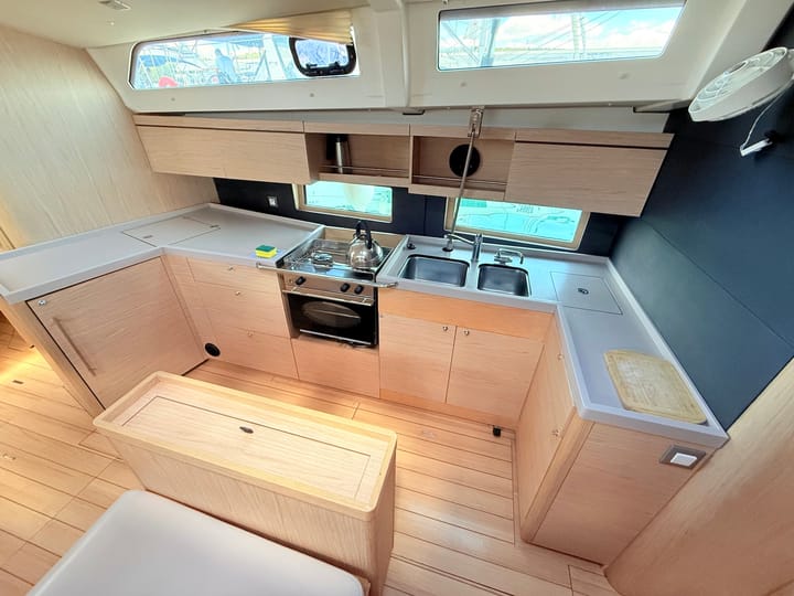 Sailboat Beneteau Oceanis 46.1 (2019) for Charter - Sukošan | #5781 - 16