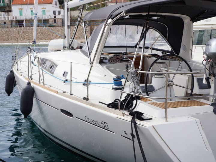 Sailboat Beneteau Oceanis 50 Family (2012) for Charter - Šolta | #5970 - 4