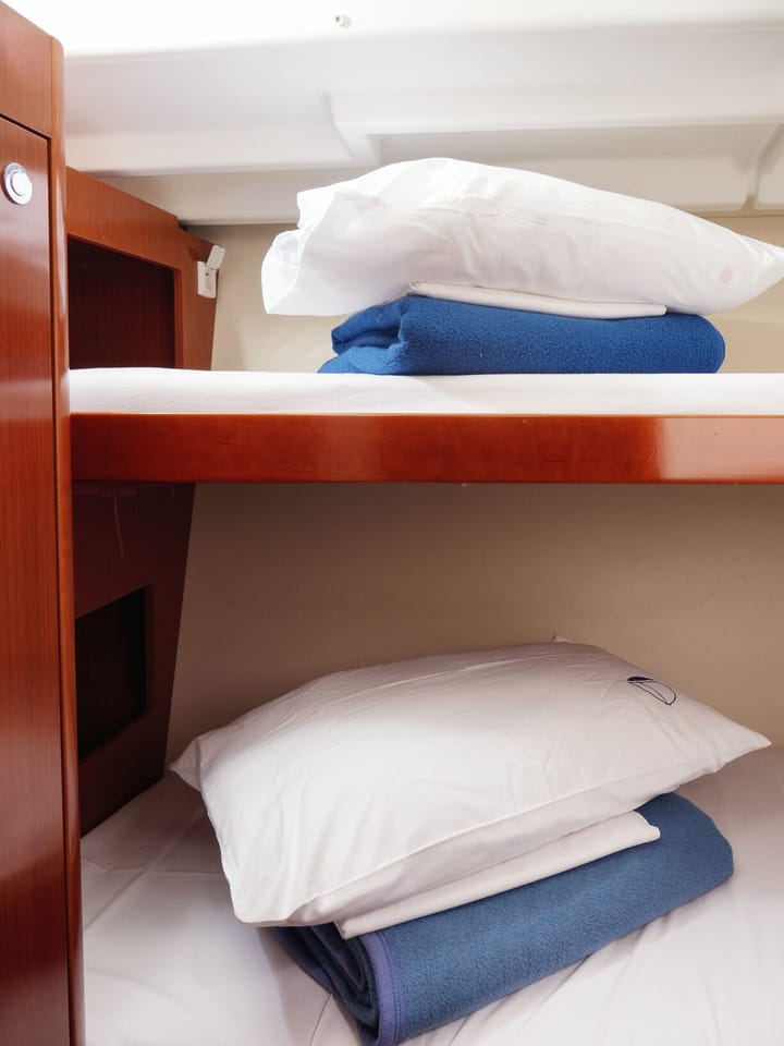 Sailboat Beneteau Oceanis 50 Family (2012) for Charter - Šolta | #5970 - 7