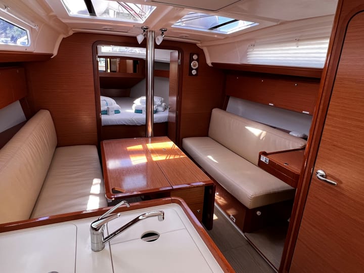  Zeilboot Dufour  360 Grand Large (2018) voor Charter - Portisco | #6061 - 12