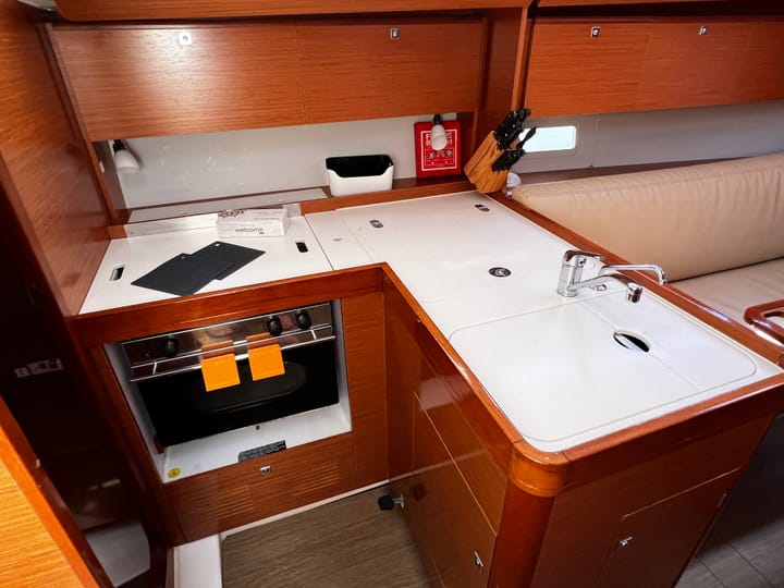  Zeilboot Dufour  360 Grand Large (2018) voor Charter - Portisco | #6061 - 9