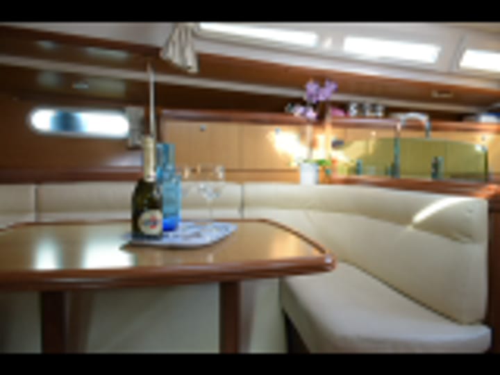 Sailboat Jeanneau Sun Odyssey 42i (2008) for Charter - Castellammare di Stabia | #6239 - 7