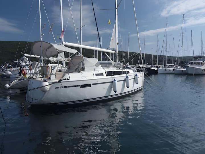  Zeilboot Bavaria  33 Cruiser (2015) voor Charter - Punat, Krk | #6362 - 3