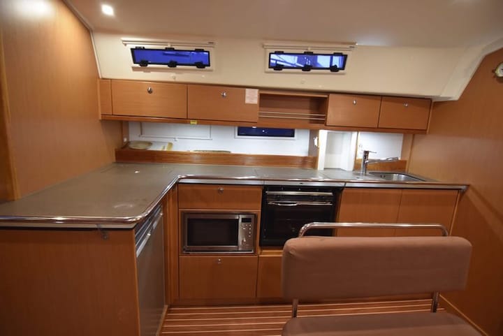  Zeilboot Bavaria  45 Cruiser (2013) voor Charter - Punat, Krk | #6378 - 8