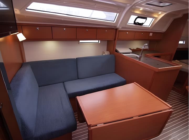  Velero Bavaria  37 Cruiser (2015) para Charter - Punat, Krk | #6388 - 20