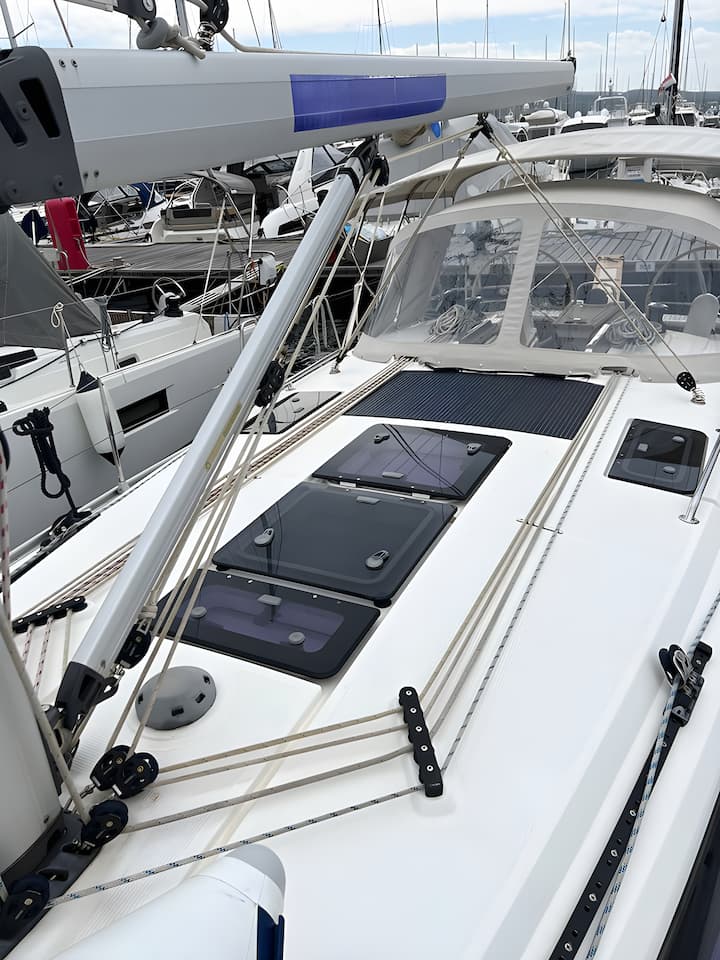  Velero Bavaria  37 Cruiser (2015) para Charter - Punat, Krk | #6388 - 4