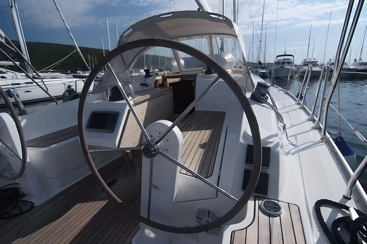  Velero Bavaria  37 Cruiser (2015) para Charter - Punat, Krk | #6388 - 7