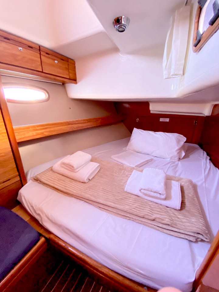  Zeilboot Bavaria  42 Cruiser (2007) voor Charter - Lefkada | #647 - 9